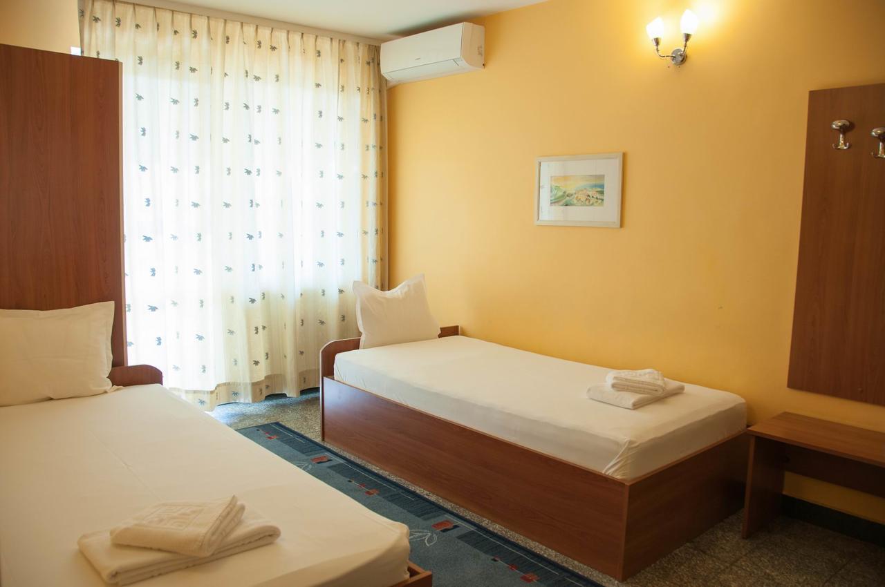 Hotel Ertancom Blagoevgrad Bagian luar foto