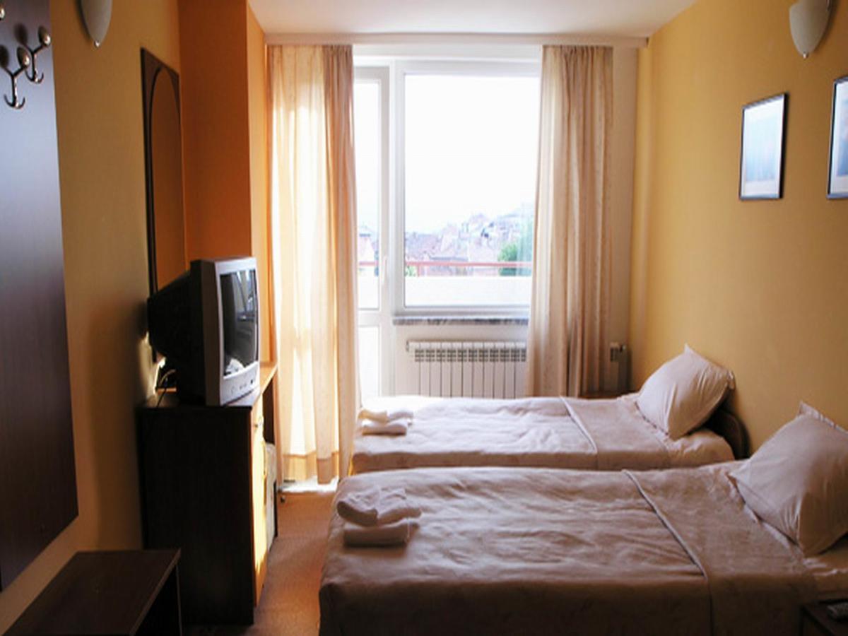 Hotel Ertancom Blagoevgrad Bagian luar foto